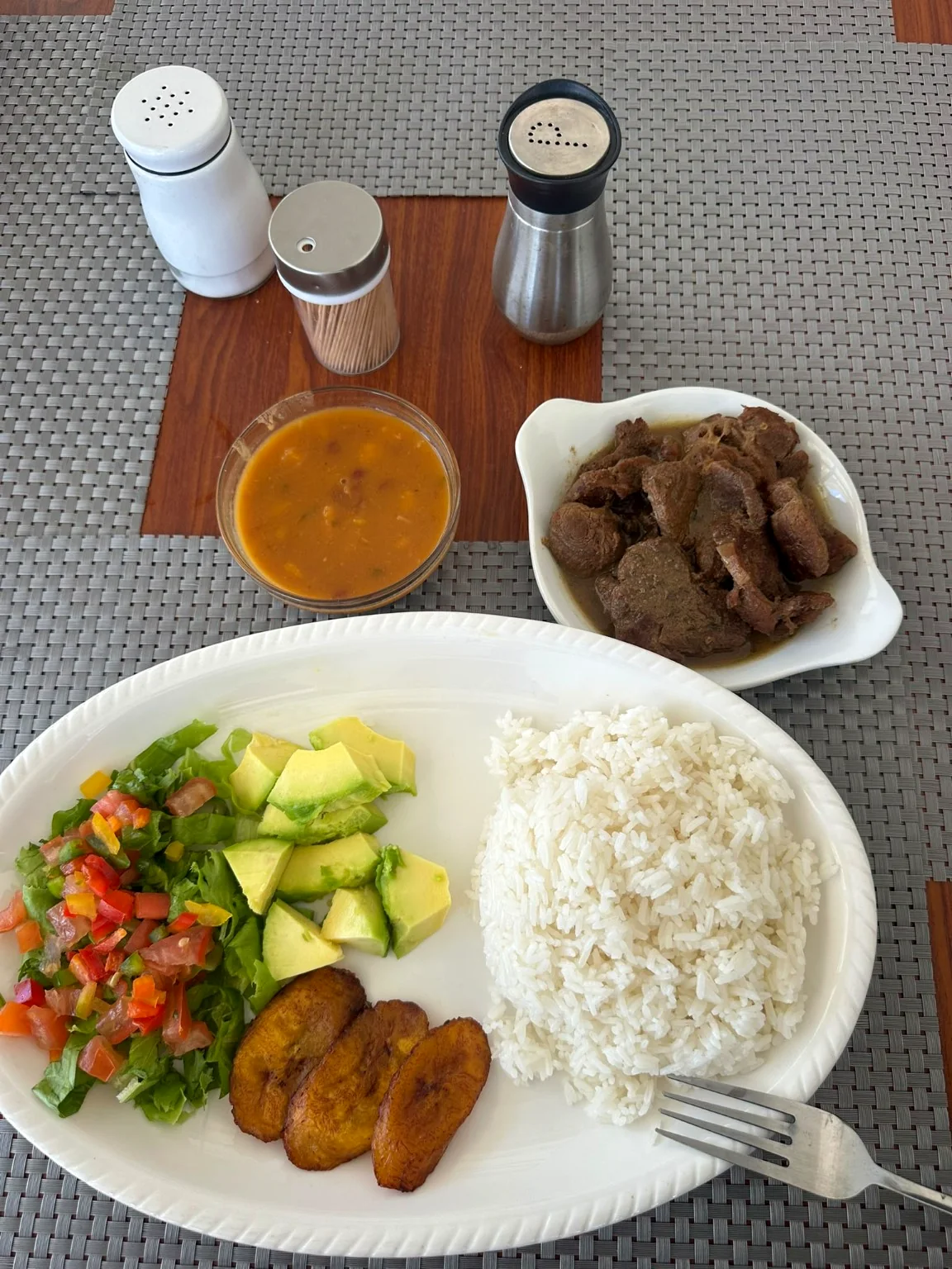 Island-Style Plate