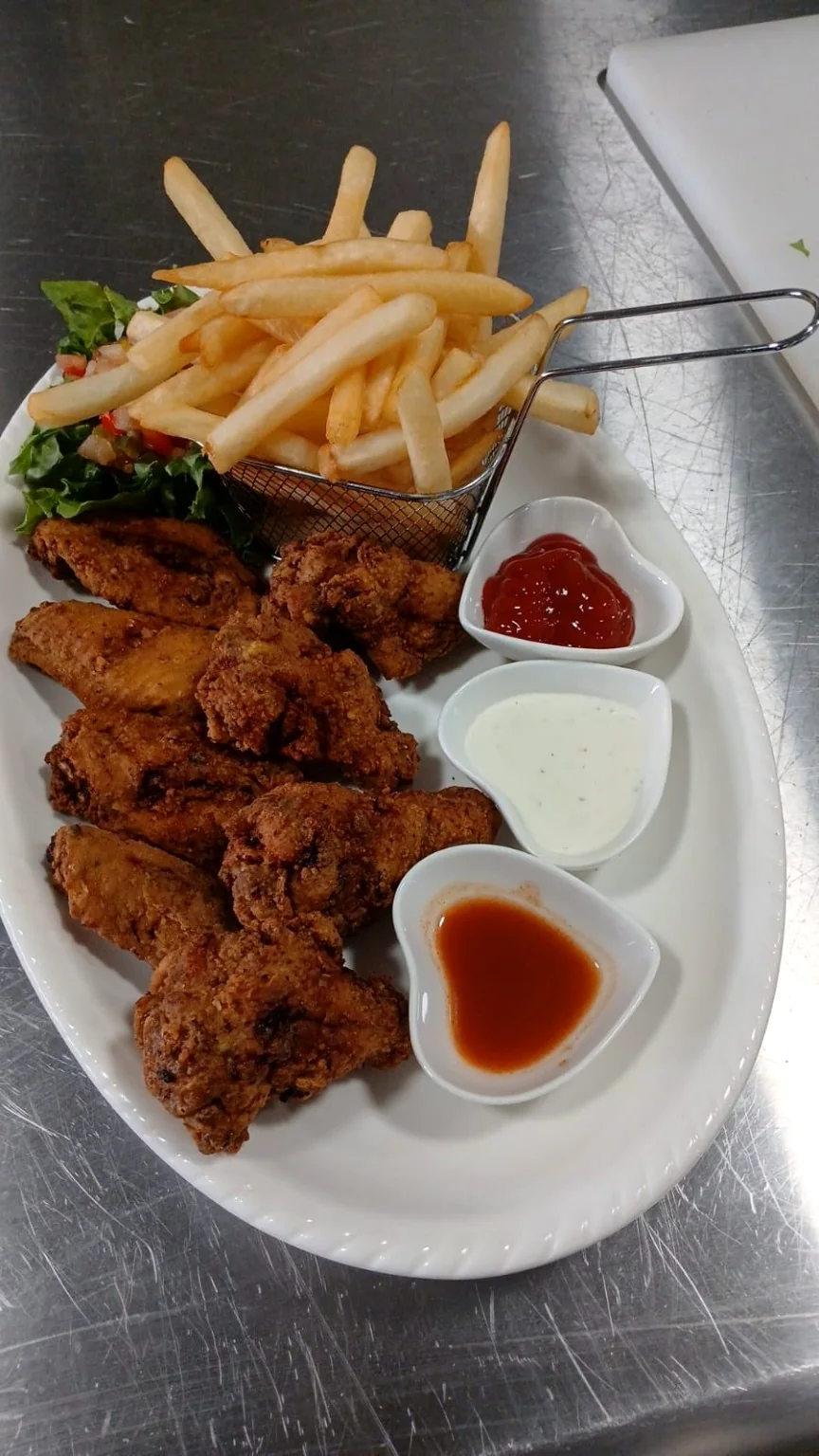 Wings & Fries